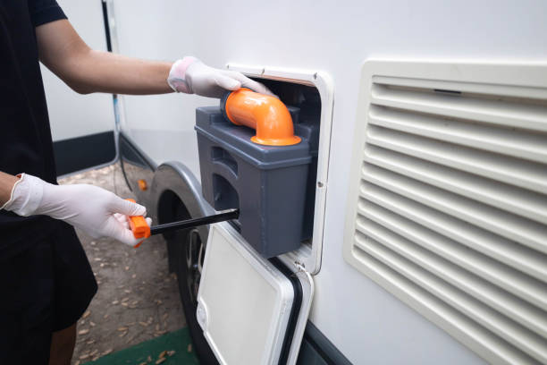 Best Luxury portable toilet rental  in Winfield, IL